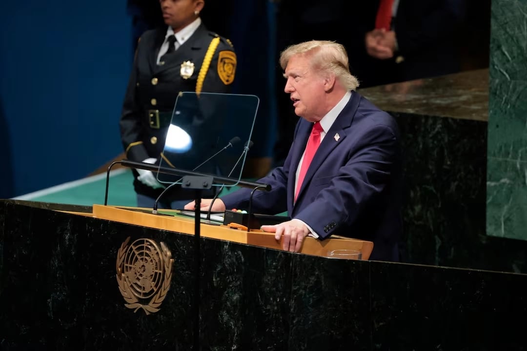 Trump muốn đổi tên gọi AI thành “siêu trí tuệ”
