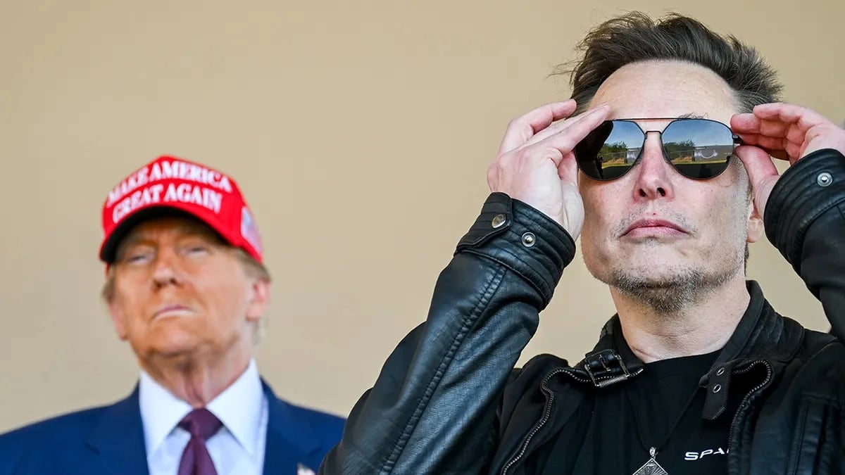 Elon Musk muốn đổi tên SpaceXAI, hưởng ứng sắc lệnh của Trump