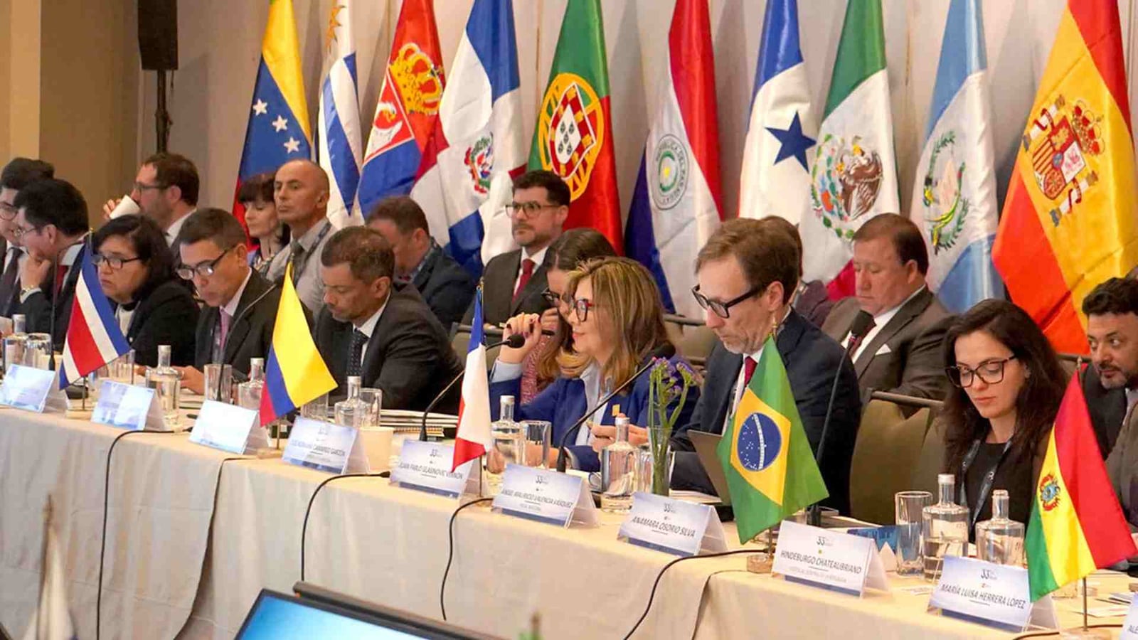 MPF defende sufocamento financeiro contra crimes com criptoativos em evento internacional